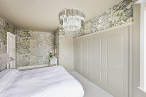 Photo 11- click for photo gallery